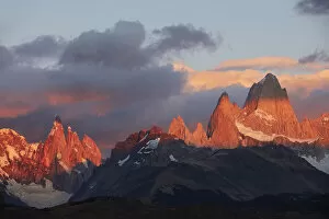 Cerro Gallery: Sunrise over the Fitz Roy and Torre mountains, Los Glaciares National Park, El Chalten