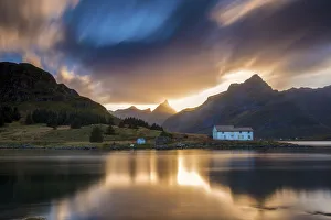Sunset over Sundstraumen, Lofoten Islands, Norway Sunset over Sundstraumen, Lofoten Islands, Norway