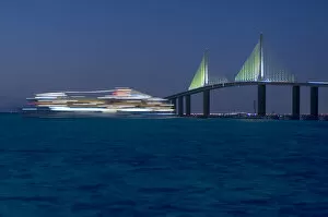 Images Dated 16th March 2009: Sunshine Skyway Bridge, Cruise Ship, Tampa Bay, Gulf of Mexico, Saint Petersburg, Florida