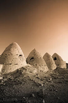 Images Dated 20th January 2010: Syria, Hama surroundings, the Beehive Village of Sarouj, made of mud dwellings