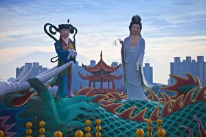 North East Asia Gallery: Taiwan, Kaohsiung, Lotus pond, Spring and Autumn pagodas