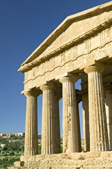 Temple of Concordia, Agrigento, Sicily, Italy Temple of Concordia, Agrigento, Sicily, Italy