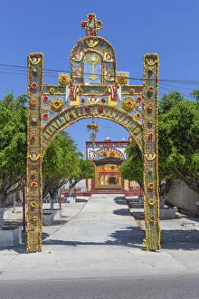 Puebla Gallery: Temporary churchyard gate made of cucharilla, Izucar de Matamoros, Puebla, Mexico