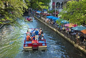 Texas, San Antonio, Riverwalk, Tourboat Texas, San Antonio, Riverwalk, Tourboat