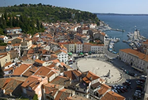 Slovenia Gallery: Town Square