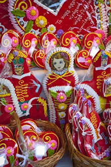 Traditional Hungarian Christmas Gingerbread, Budapest, Hungary Traditional Hungarian Christmas Gingerbread, Budapest, Hungary