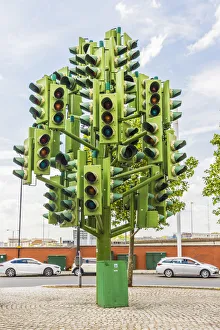 Traffic Light Tree created by the French sculptor Pierre Vivant outside billingsgate Traffic Light Tree created by the French sculptor Pierre Vivant outside billingsgate
