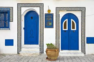 Bizerte Gallery: Tunisia, Bizerte, Houses at the old port