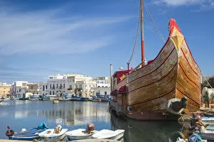 Bizerte Gallery: Tunisia, Bizerte, The Old Port, Ship now Le Phenicien restaurant