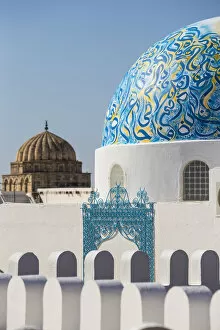 Kairouan Gallery: Tunisia, Kairouan, Madina, Dome on the terrace roof of a cosmetic shop