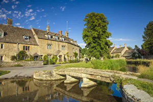 UK, England, Gloucestershire, Cotswolds, Lower Slaughter village UK, England, Gloucestershire, Cotswolds, Lower Slaughter village