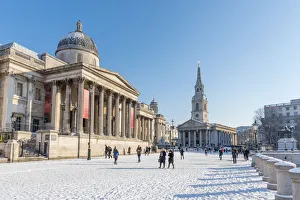 UK, England, London, The West End, Trafalgar Square, National Gallery and St
