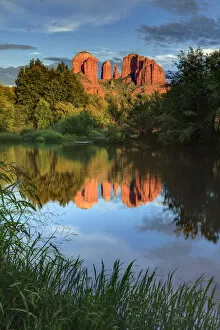 Images Dated 12th March 2013: USA, Arizona, Sedona, Cathedral Rock glowing at sunset