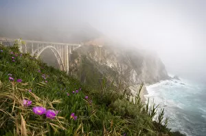 Images Dated 27th July 2009: USA, California, Highway 1, Bixby Bridge