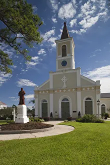 USA, Louisiana, Cajun Country, St. Martinville, St. Martin de Tours Church USA, Louisiana, Cajun Country, St. Martinville, St. Martin de Tours Church