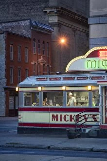 Midwest Collection: USA, Midwest, Minnesota, St. Paul, Mickeys Diner