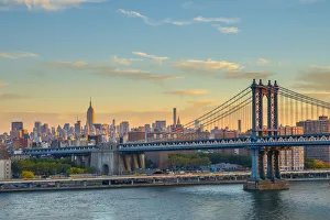 USA, New York, Manhattan Bridge and Empire State Building in Midtown, East River USA, New York, Manhattan Bridge and Empire State Building in Midtown, East River