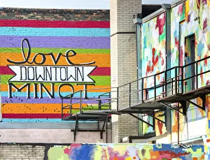Minot's Broadway