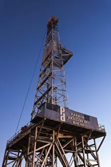 Images Dated 16th January 2013: USA, Oklahoma, Elk City, Parker Drilling Rig 114, Worlds Largest Inland oil