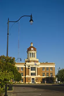 Images Dated 17th April 2008: USA, Oklahoma, Route 66, Sayre, Beckham County Courthouse