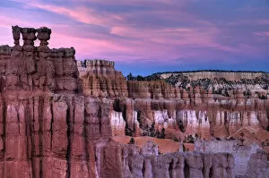 Images Dated 22nd June 2009: USA, Utah, Bryce Canyon National Park, Thors Hammer near Sunset Point
