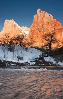 Images Dated 30th December 2008: USA, Utah, Zion National Park, Mountain Sunrise by the North Fork Virgin River. winter