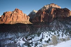 Images Dated 30th December 2008: USA, Utah, Zion National Park, Zion-Mt. Carmel Highway, winter, morning