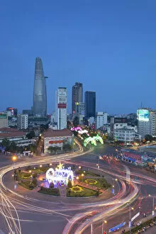 Bitexco Financial Tower Gallery: View of Bitexco Financial Tower and city skyline at dusk, Ho Chi Minh City, Vietnam