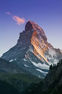 Images Dated 11th August 2012: View at sunset of Matterhorn, Zermatt, Wallis, Switzerland