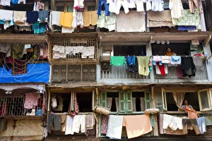 Washing drying outside flats, Mumbai (Bombay), India Washing drying outside flats, Mumbai (Bombay), India