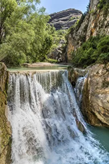 Waterfall along the Ruta De Las Pasarelas footbridge route, Rio Vero gorge, Alquezar Waterfall along the Ruta De Las Pasarelas footbridge route, Rio Vero gorge, Alquezar