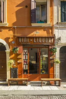 Wine bar near Piazza Bra, Verona, Veneto, Italy