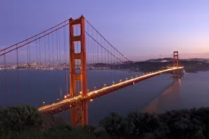 Images Dated 14th February 2007: Golden Gate Bridge, famous symbol of San Francisco, California, USA