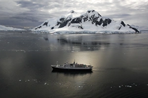 The Lindblad Expedition ship MS Endeavour in Paradise Bay on the Antarctic Peninsula The Lindblad Expedition ship MS Endeavour in Paradise Bay on the Antarctic Peninsula