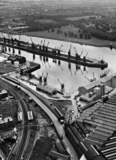 Scotland Collection: John Browns Shipyard, Clydebank, 1963