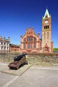 County Londonderry Prints: The Guild Hall Print, Derry Walls Scene with Cannon