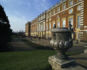 Hampton Court Palace Gallery: ©Eye_Ubiquitous_10040606