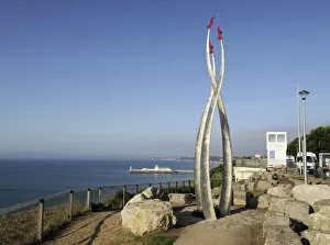 Images Dated 14th March 2014: England, Dorset, Bournemouth, Red Arrows Memorial on East Cliff above the beach