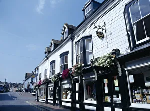 Images Dated 6th October 2008: ENGLAND East Sussex Lewes The John Harvery Brewery Shop Black