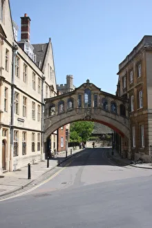 Hertford Bridge Hertford College commonly known as the Bridge of Sighs Hertford Bridge Hertford College commonly known as the Bridge of Sighs