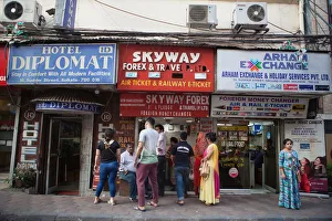 India, West Bengal, Kolkata, Travel agents, money changers, and hotels on Sudder Street India, West Bengal, Kolkata, Travel agents, money changers, and hotels on Sudder Street
