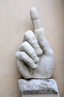 Italy, Lazio, Rome, Capitoline Hill, Piazza del Campidoglio, Palazzo dei Conservatori, giant hand sculpture Italy, Lazio, Rome, Capitoline Hill, Piazza del Campidoglio, Palazzo dei Conservatori, giant hand sculpture