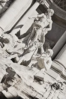 Italy, Lazio, Rome, Piazza di Trevi, Baroque Trevi Fountain or Fontana di Trevi showing Italy, Lazio, Rome, Piazza di Trevi, Baroque Trevi Fountain or Fontana di Trevi showing