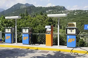 Italy, Lombardy, Lake Garda, petrol pumps