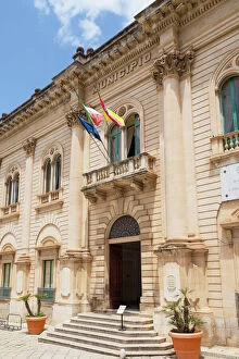 Images Dated 5th January 2017: Italy, Sicily, Scicli, The Municipio, Town Hall, featured in Inspector Montalbano TV series