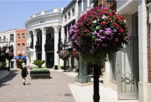 Rodeo Drive. Cobbled street of Two Rodeo shopping alley with shoppers Rodeo Drive. Cobbled street of Two Rodeo shopping alley with shoppers