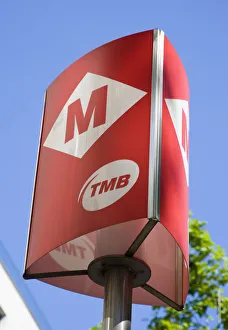 Images Dated 20th January 2014: Spain, Catalonia, Barcelona, Metro sign