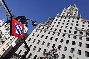 Images Dated 20th August 2014: Spain, Madrid, Metro Sign outside Edificio Telefonica on Gran Via
