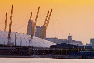 UK, England, London, Royal Victoria Dock and O2 Arena (Millennium Dome)