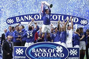 Team Group Collection: Scottish Premier League Winners 2002 / 2003